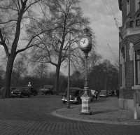 Openbare klok in Rotterdam
