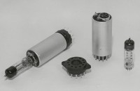 Radiobuis met opzetvoetje